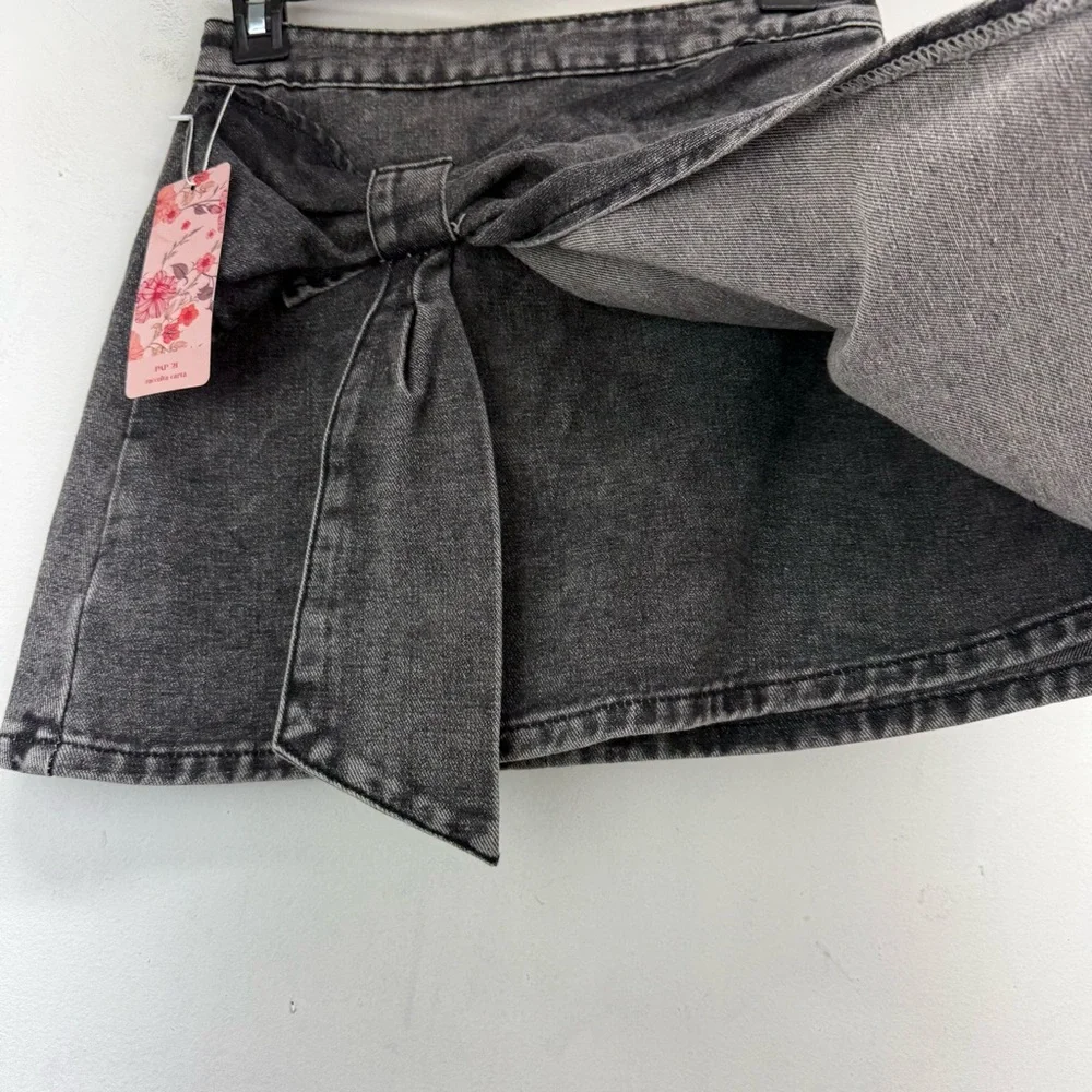 Shein size 2/XS Women’s Black Gray Denim Big Bow Wrap Mini Jean Skirt NWT
